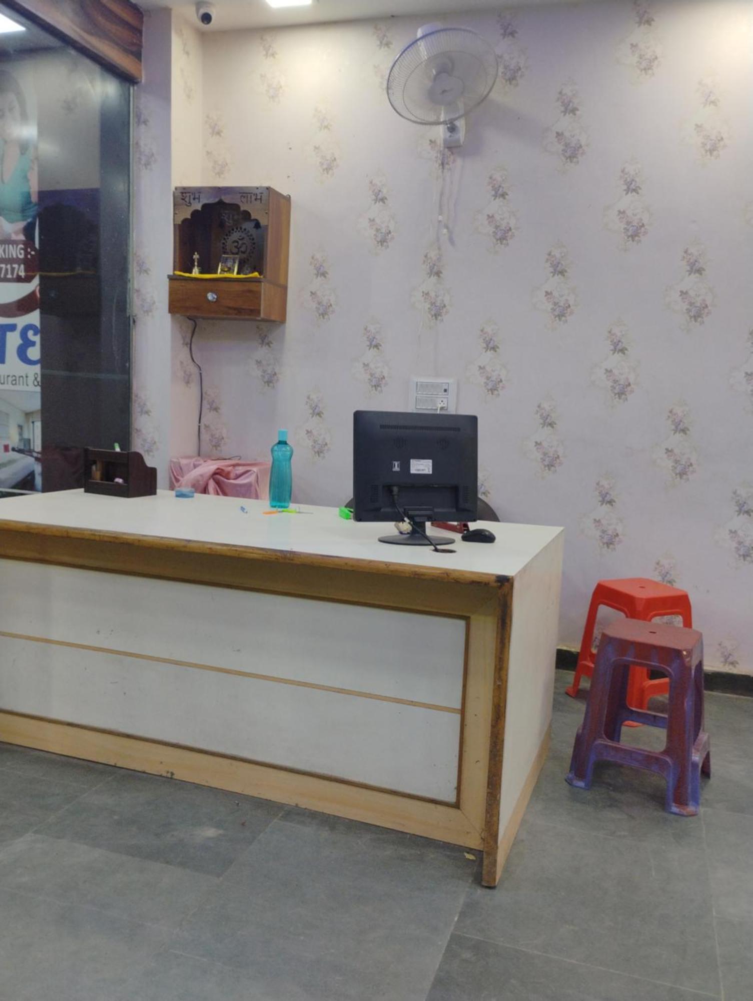 Shree Ji Hotell Greater Noida Exteriör bild